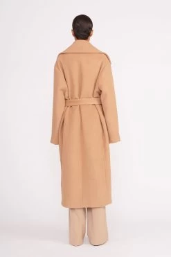CARVER COAT | CAMEL 9 CARVER COAT | CAMEL -Chic Style Shop 034 230605 Staud Fall Ecom 01170 web