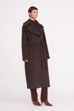 CARVER COAT | DARK CHOCOLATE 12 CARVER COAT | DARK CHOCOLATE -Chic Style Shop 035 230605 Staud Fall Ecom 01219 web