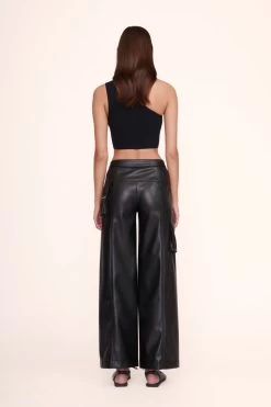 LEXI TOP | BLACK -Chic Style Shop 454 2808 BLK 259 6266 BLK 00066 web