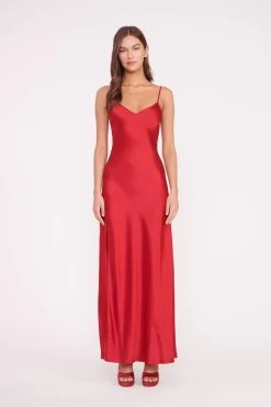 ALEXA DRESS | RUBY -Chic Style Shop ALEXA DRESS SOLANGE PLATFORM RUBY 00184 web 76b4a72b abd8 4ae6 9f0b 8c9ad68c8821