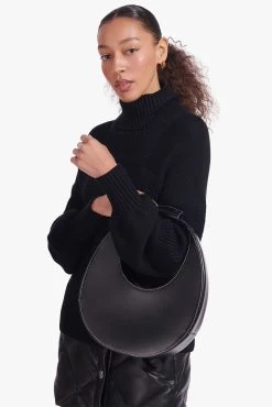 MOON BAG | BLACK 10 MOON BAG | BLACK -Chic Style Shop Benny Sweater Black 00087 web