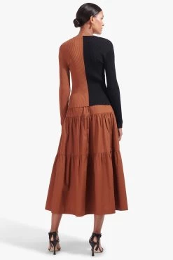 SEA SKIRT | TAN -Chic Style Shop Cargo Sweater Tan Black Sea Skirt Tan 00942 web f5ade2aa 24fc 4ac1 95a9 a33d57ca9aed