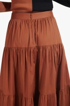 SEA SKIRT | TAN -Chic Style Shop Cargo Sweater Tan Black Sea Skirt Tan 00958 web
