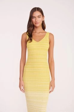 DANA DRESS | POLLEN WHITE -Chic Style Shop DANA DRESS POLLEN WHITE CASPIAN WOVEN CREAM 01951 web 660a46bf 99df 451e 8189 4d46fd070726