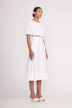 ELLINGTON TOP | WHITE 8 ELLINGTON TOP | WHITE -Chic Style Shop Ellington Top White Kingsley Skirt White 00038 web 481c5891 1eee 4cbf 978d 18f4c6a172aa