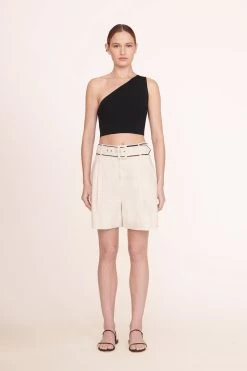 ERIS SHORT | NATURAL BLACK