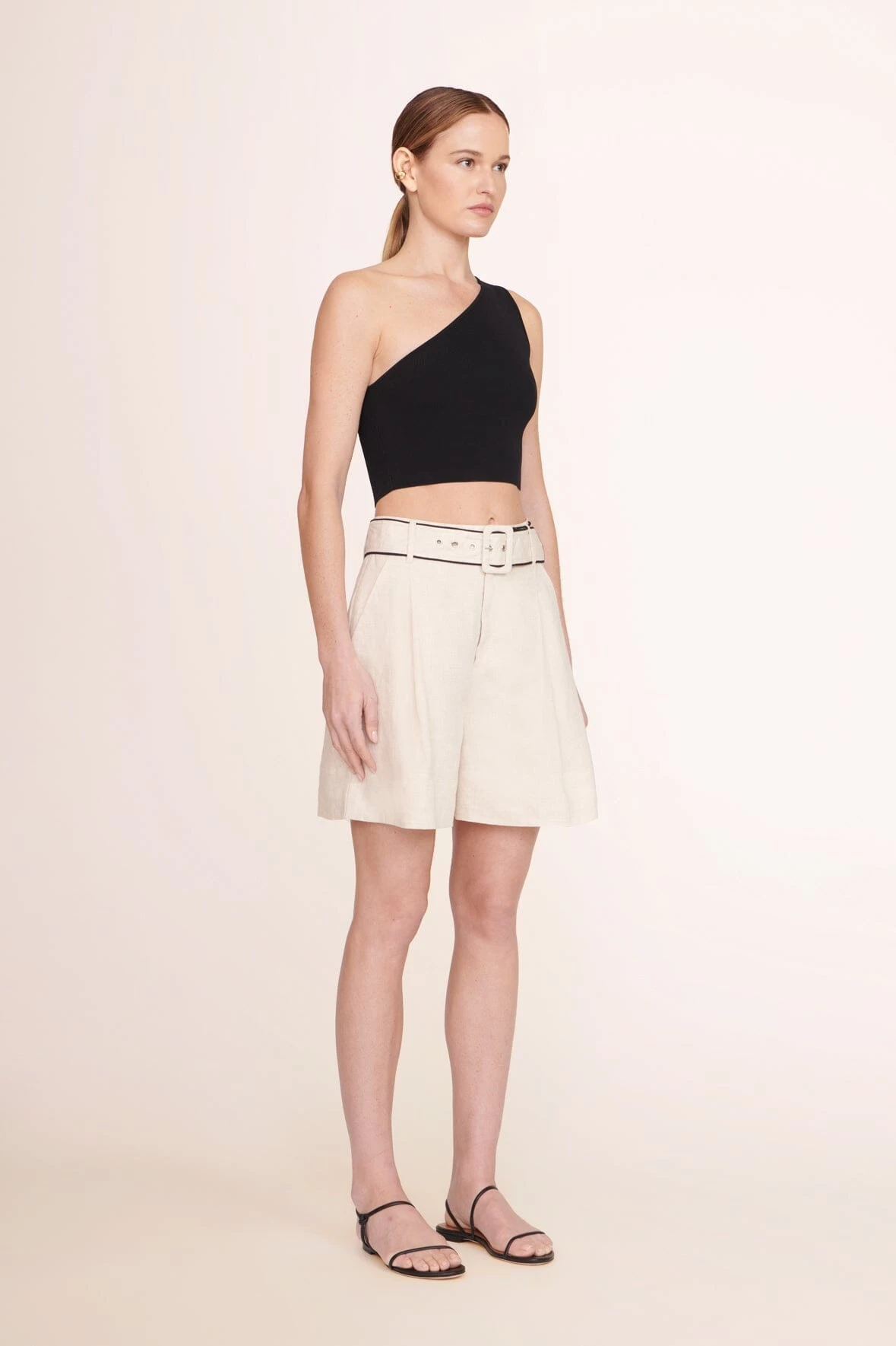 ERIS SHORT | NATURAL BLACK 2 ERIS SHORT | NATURAL BLACK - Image 2