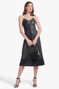 KAIA SHOULDER BAG | BLACK 13 KAIA SHOULDER BAG | BLACK -Chic Style Shop Ladders Dress Cypress Black 00331 web