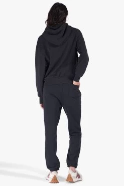 CUSTOM STAUD X C.BONZ SWEATPANT | BLACK -Chic Style Shop Pet Hoodie Sweatpants Pockets Blk00198 web 0a20cdcf 5948 45cc af8e 61f81a8c4f34