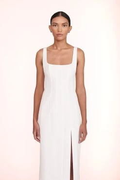 PORTRAIT DRESS | WHITE -Chic Style Shop Portrait Dress White 00317 web