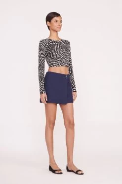 TOUR SKIRT | NAVY 9 TOUR SKIRT | NAVY -Chic Style Shop Pre Fall 024 00726 web