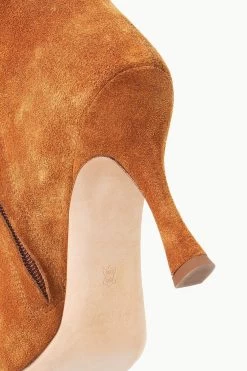 CAMI OVER THE KNEE BOOT | TAN SUEDE 15 CAMI OVER THE KNEE BOOT | TAN SUEDE -Chic Style Shop STAUD CAMIOTK BOOT TAN FALL 23 ECOM 4