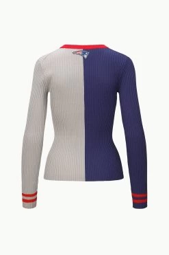 THE STAUD NFL CARGO SWEATER | NEW ENGLAND PATRIOTS -Chic Style Shop STAUD CARGOSWEATERXNFL SWEATER NEWENGLANDPATRIOTS FANATICS 23 ECOM 2