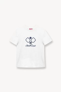 BACKHAND TOP | WHITE -Chic Style Shop STAUD COURT TEE WHITE SUPF 23 ECOM 1