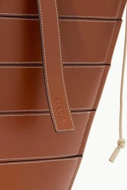 DIAMOND TOTE | TAN CREAM -Chic Style Shop STAUD DIAMOND TOTE TANCREAM SPRING 23 ECOM 3