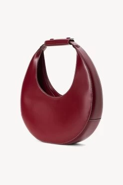 MOON BAG | RASPBERRY -Chic Style Shop STAUD MOON BAG BORDEAUX HOLIDAY 22 ECOM 2