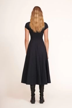 SHORT SLEEVE WELLS DRESS | BLACK -Chic Style Shop Short Sleeve Wells Dress Black 006 edit web