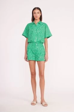 ZOEY SHORT | GREEN PALM -Chic Style Shop channing top zoey short green palm 01577 web 07f1a6a9 60e0 4b48 8faa 32f0d74bb1a2