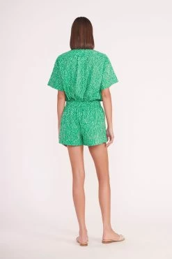 ZOEY SHORT | GREEN PALM -Chic Style Shop channing top zoey short green palm 01589 web 88c6311f bdaa 4ba8 bd5b 8575b2eabb27
