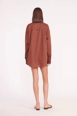 COLTON SHIRT | CLOVE -Chic Style Shop colton shirt zoey short clove 02877 web