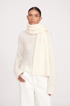KNIT MERINO SCARF | IVORY