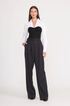 HAZEL TOP | BLACK WHITE 11 HAZEL TOP | BLACK WHITE -Chic Style Shop hazel top black white 3 d9187b85 5e58 468e 8658 4f85f4eeac3b