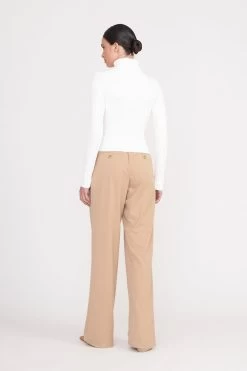 JACE TOP | IVORY 9 JACE TOP | IVORY -Chic Style Shop jace top ivory 10 f423e43a 680d 49fb 8bb7 b4550576b7c5